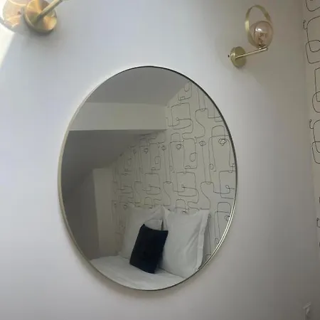 Le Nerolii *